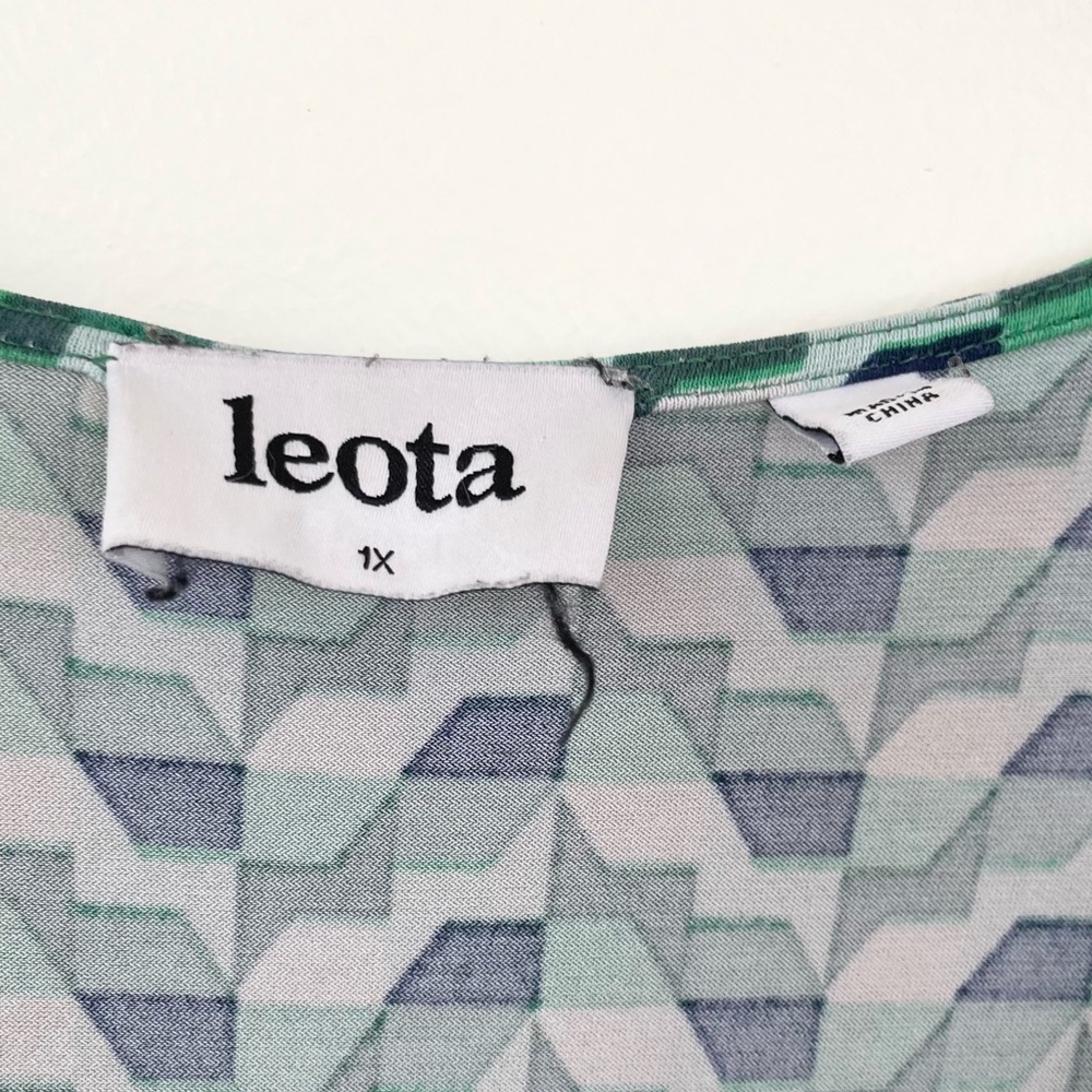 Leota Women's Amiya Faux Wrap Crepe Dress Green Size 1X - Picture 9 of 11